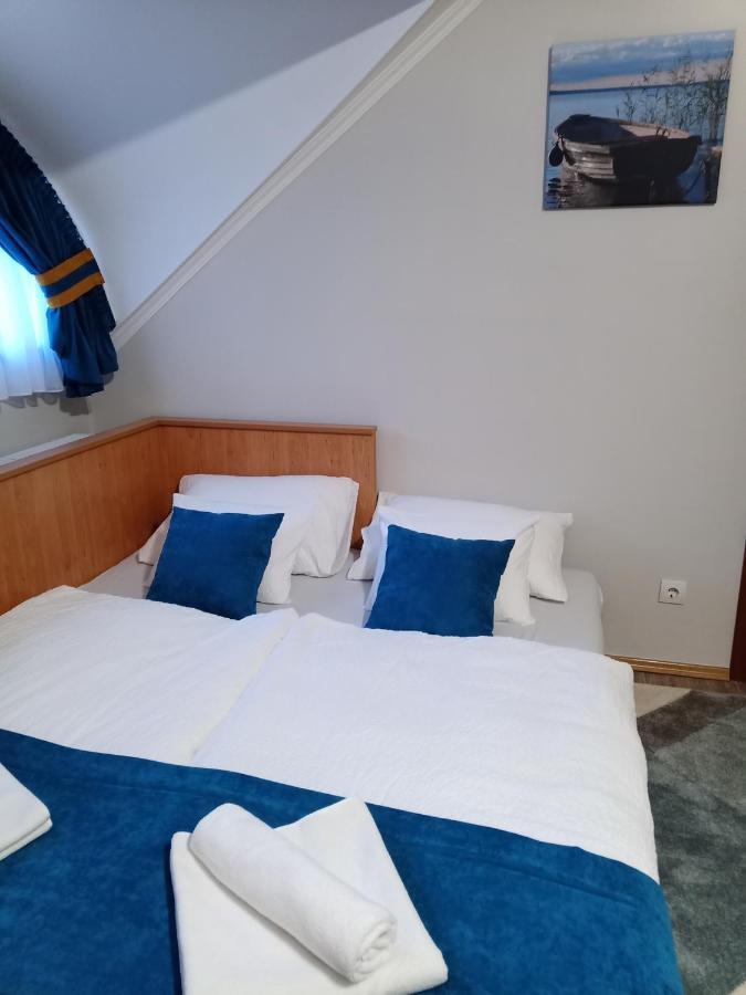 Ferenc Vendeghaz Hotel Tihany Luaran gambar